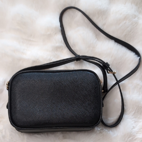 Marc Jacobs Liaison Black Crossbody Bag - Picture 2 of 9